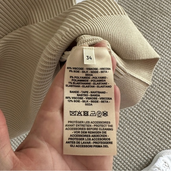 NWOT HERMES GORGEOUS RIBBED DRESS. TAN COLOR. SIZE 34. - Picture 7 of 8